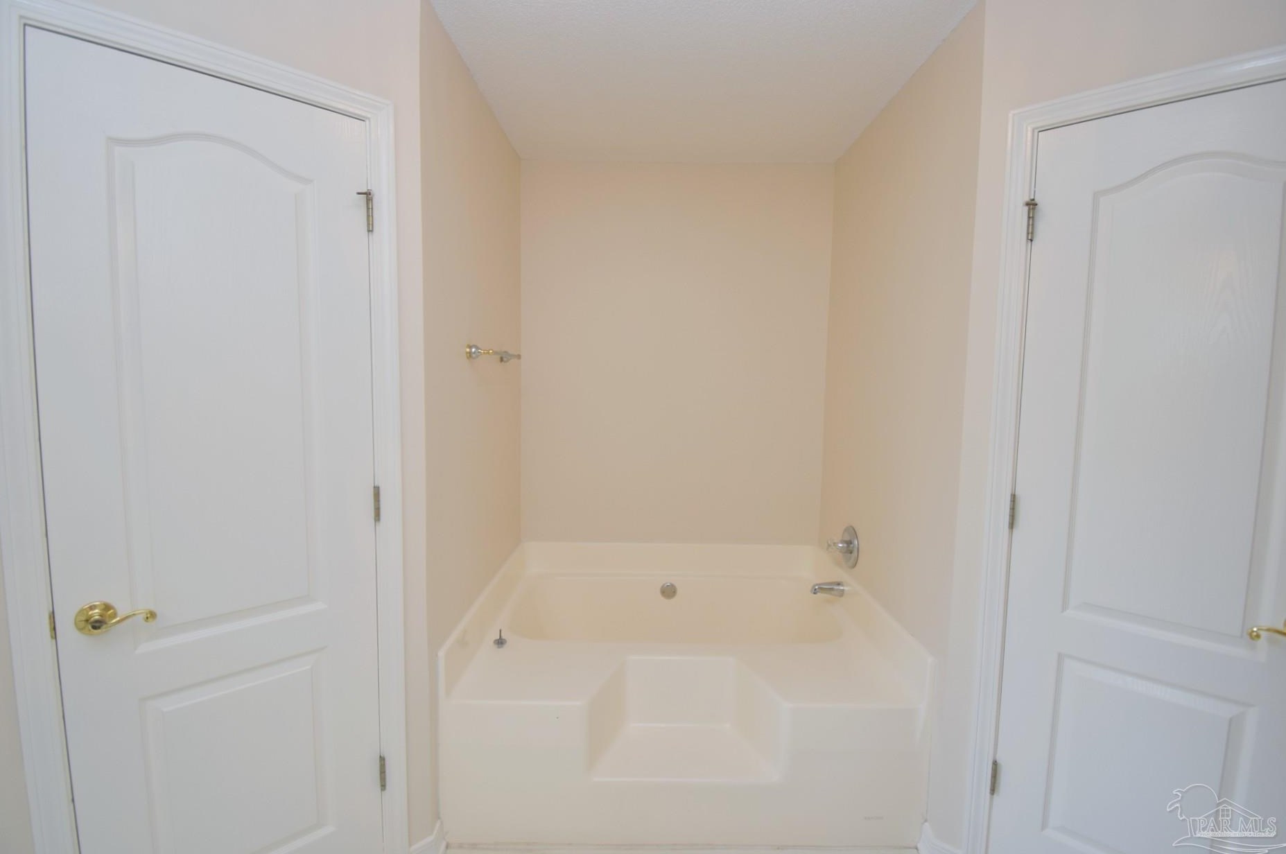 1472 Roebling Trl, Pensacola FL  32506-2902 exterior