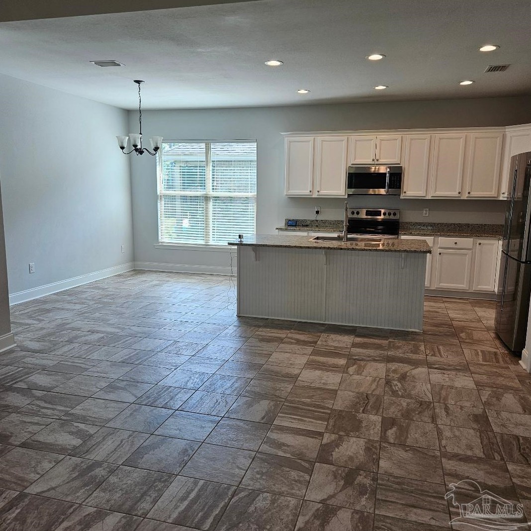 302 Topeka Rd, Pensacola, FL 32514
