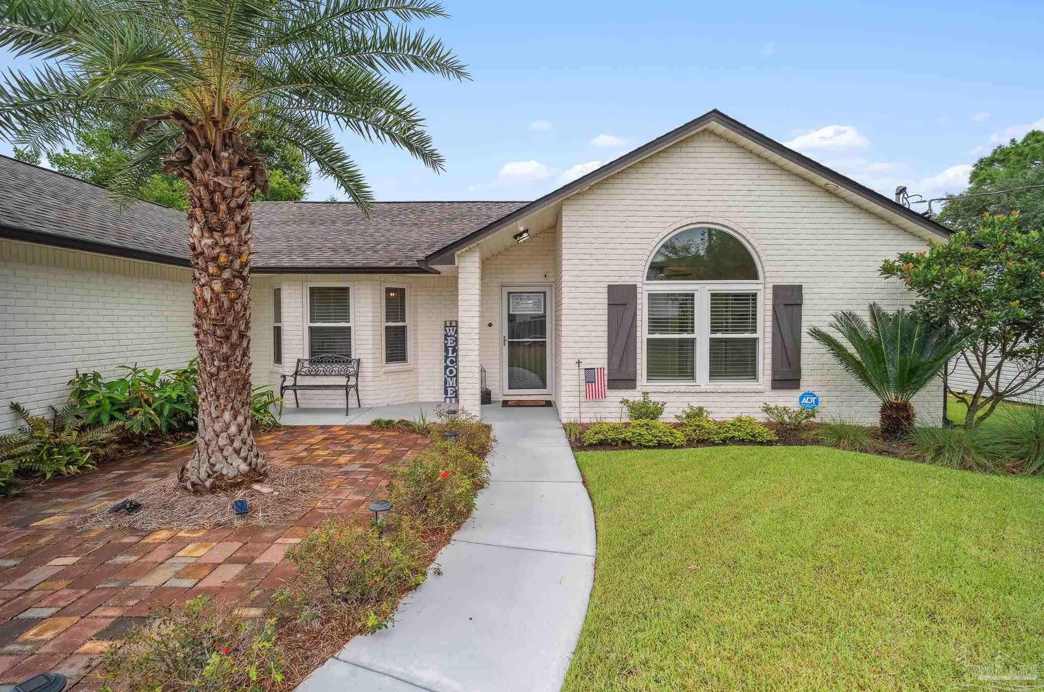 5617 Japonica Ave, Pensacola, FL 32507-8852
