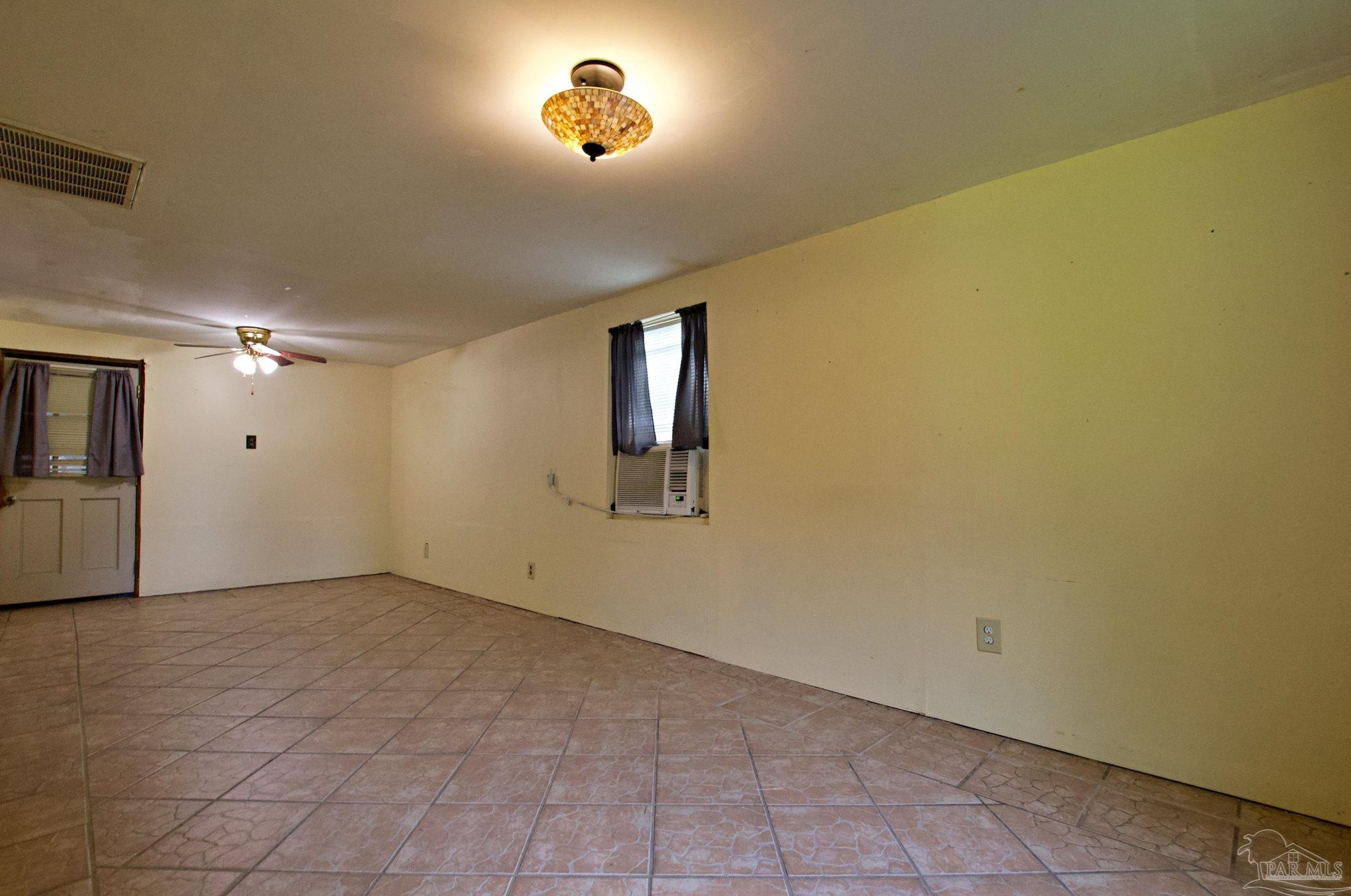 4918 Lillian Hwy, Pensacola, FL 32506-6442