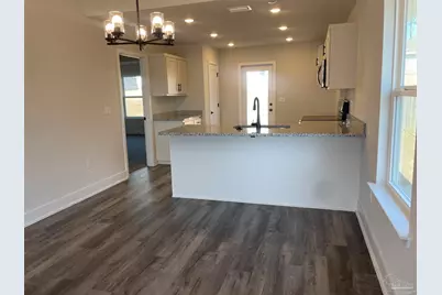 430 Kingsbridge Dr #21C, Cantonment, FL 32533 - Photo 4