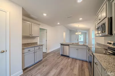 1074 Brimwood Cir #9A, Cantonment, FL 32533 - Photo 6