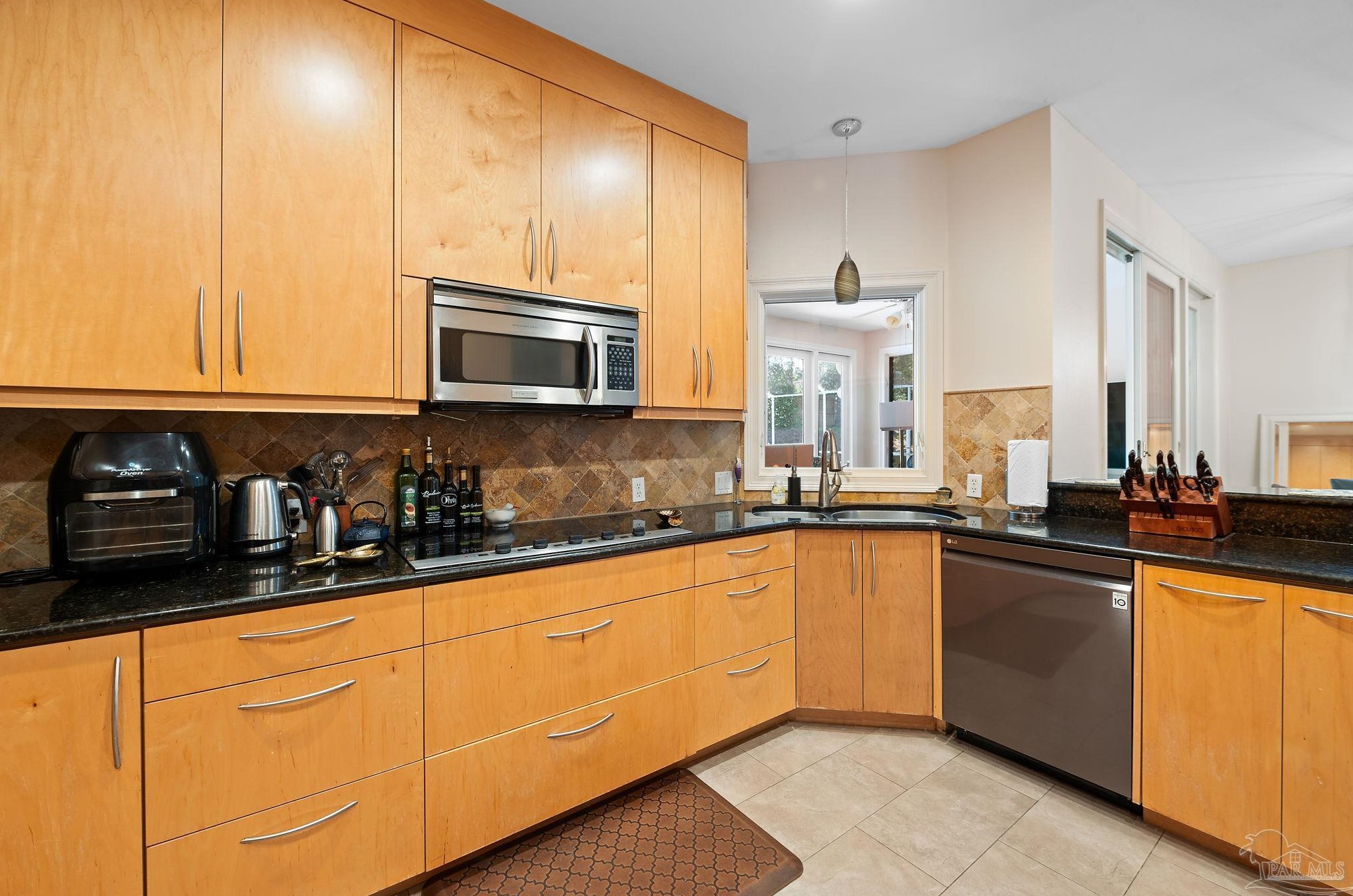 4558 Bohemia Pl, Pensacola FL  32504-8523 exterior