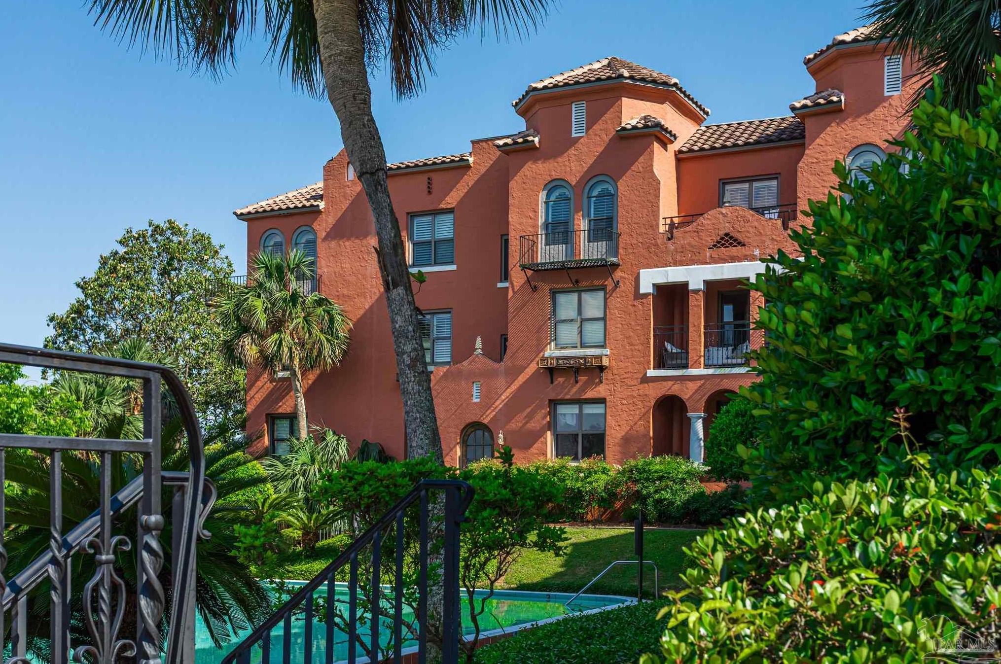 2007 E Gadsden St #105, Pensacola, FL 32501
