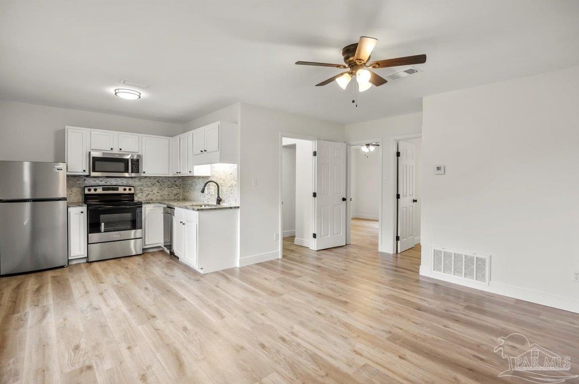 813 N B St #b, Pensacola, FL 32501