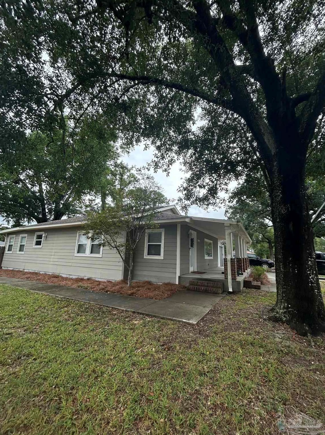 1300 E Fisher St, Pensacola, FL 32503