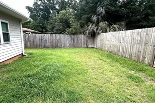 1315 W Scott St, Pensacola, FL 32501 - Photo 18