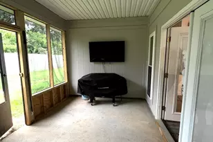 1315 W Scott St, Pensacola, FL 32501 - Photo 16