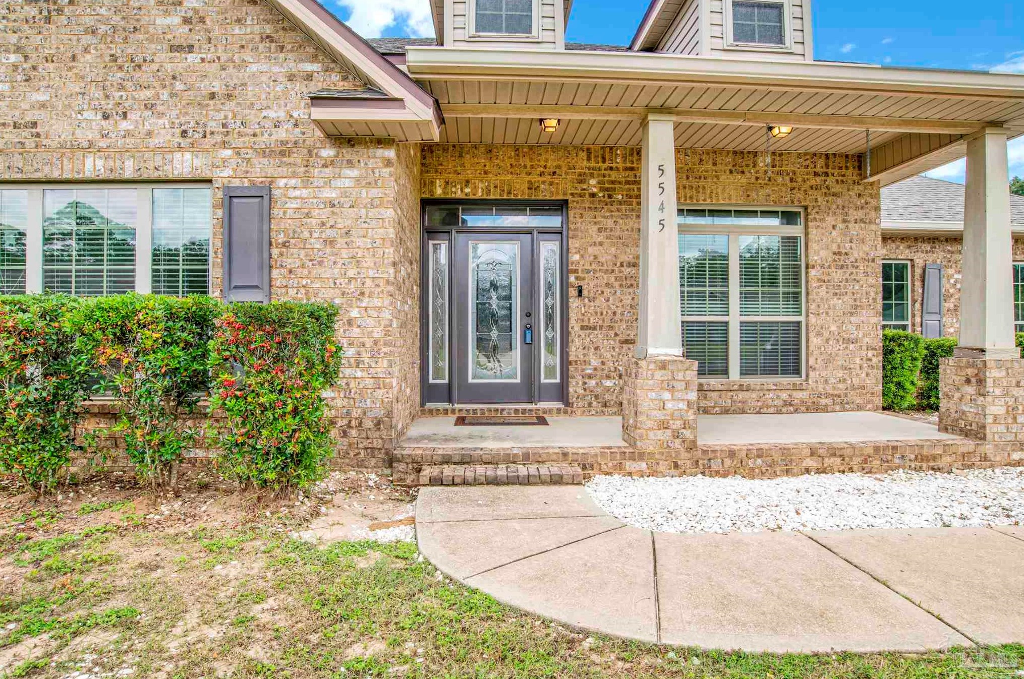 5545 Heatherton Rd, Milton, FL 32570-7777