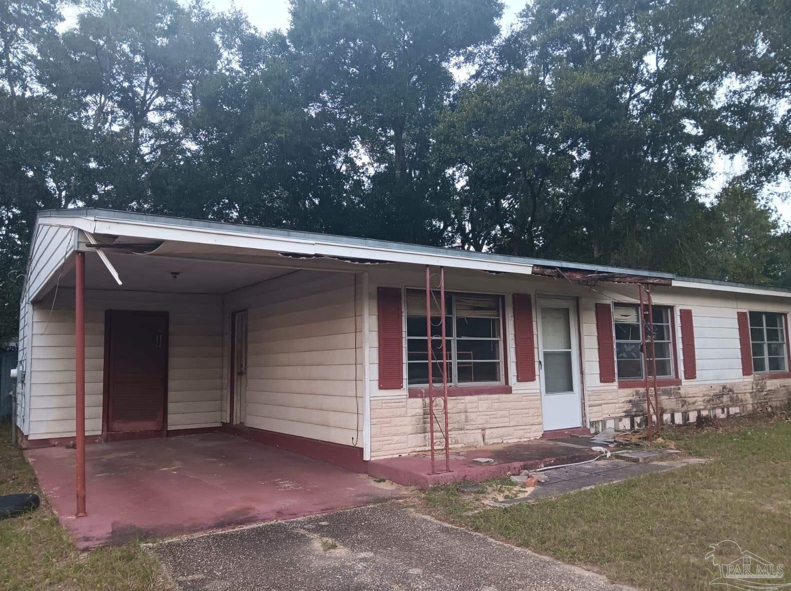 706 Baker St, Pensacola, FL 32505