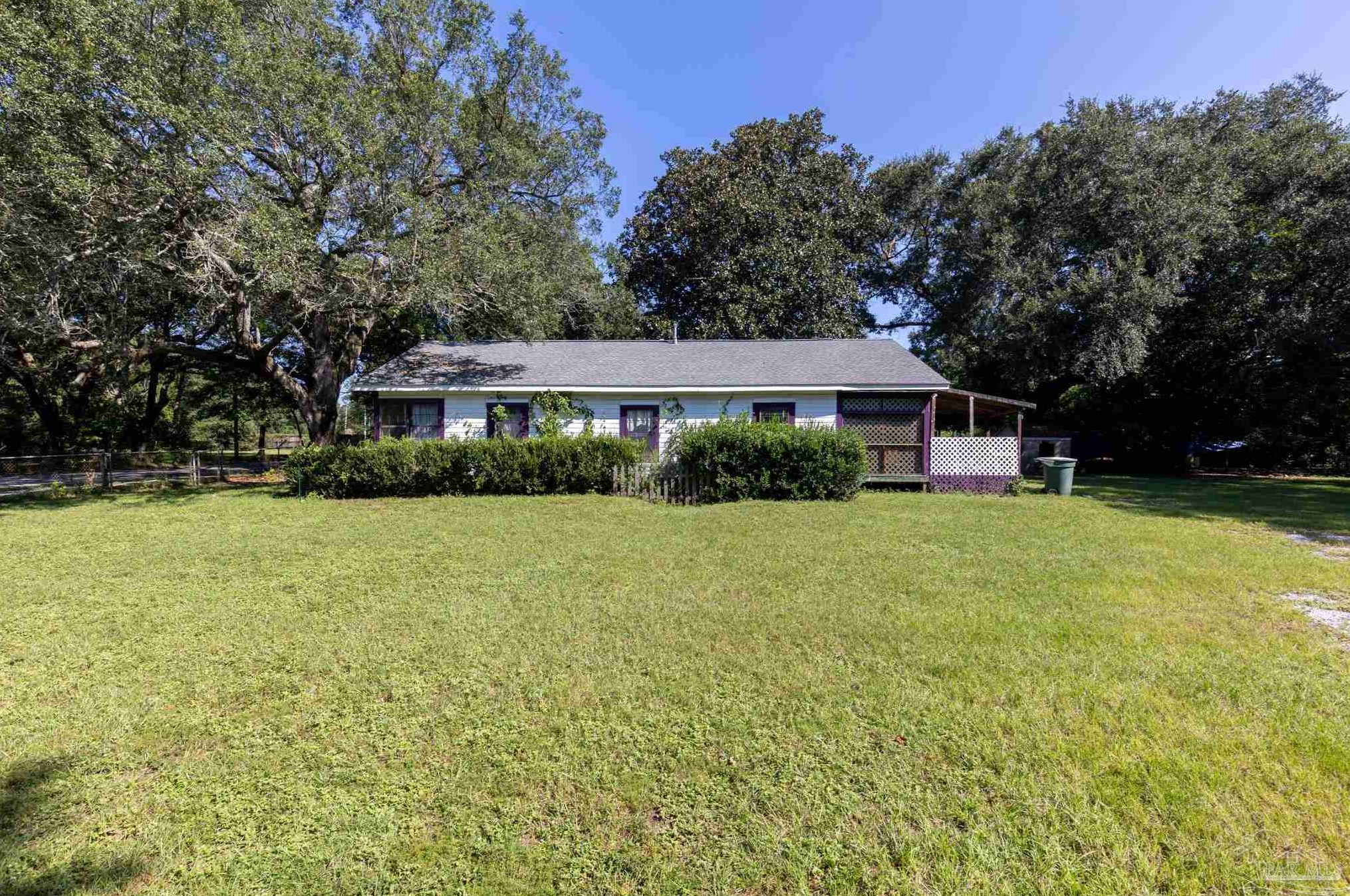 5926 Mitchell Ln, Pensacola, FL 32526