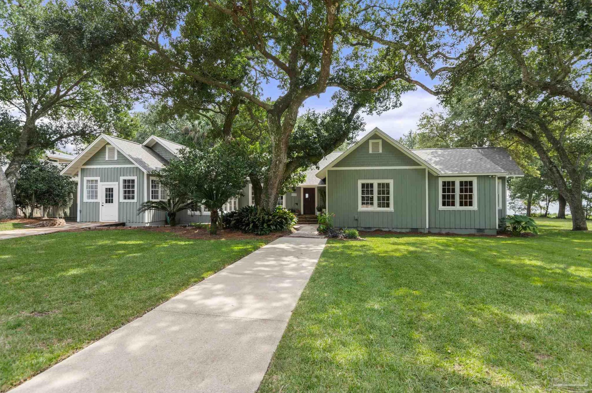 14895 Innerarity Point Rd, Pensacola, FL 32507