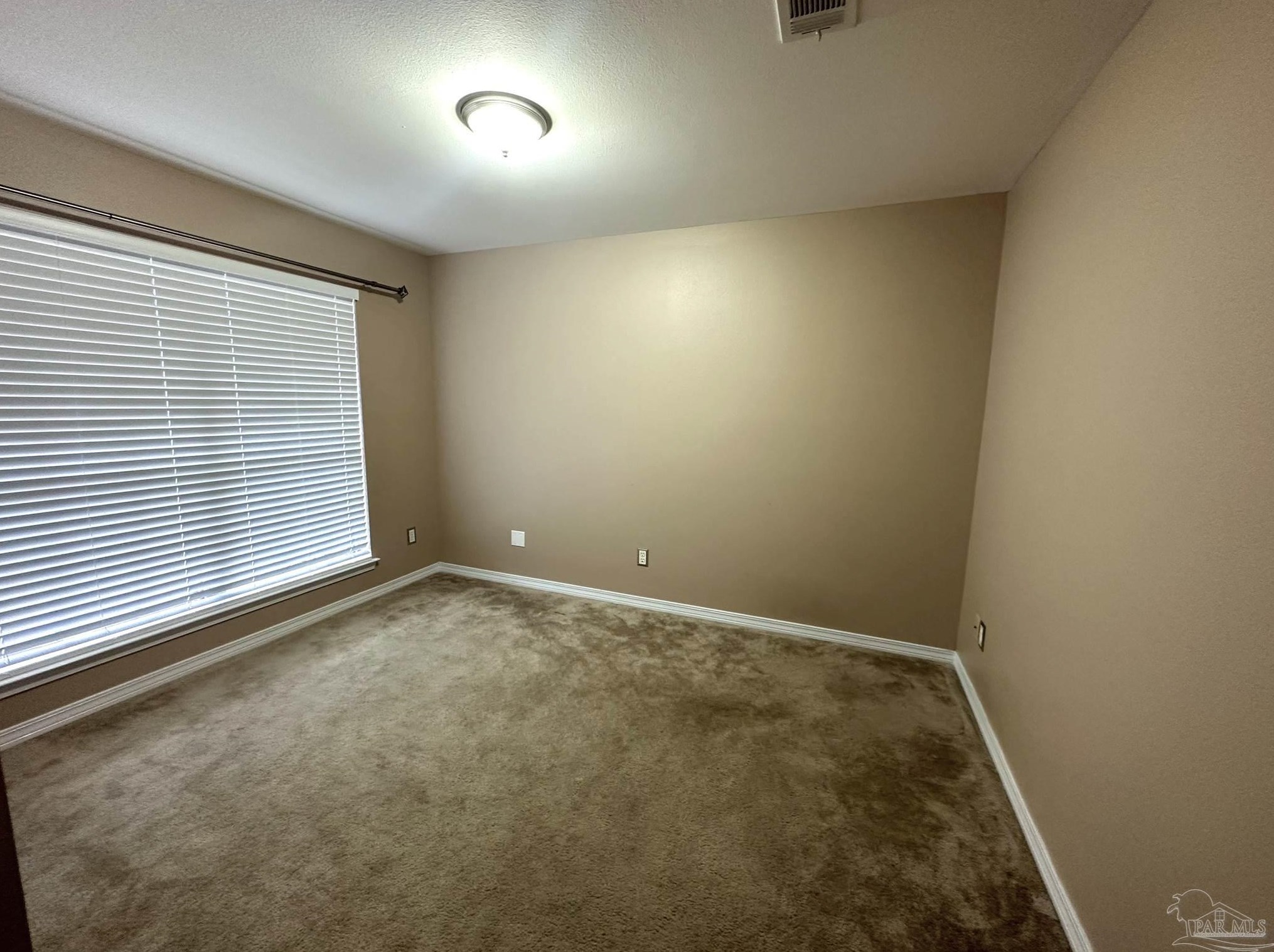 9527 Laramie Dr, Pensacola, FL 32506