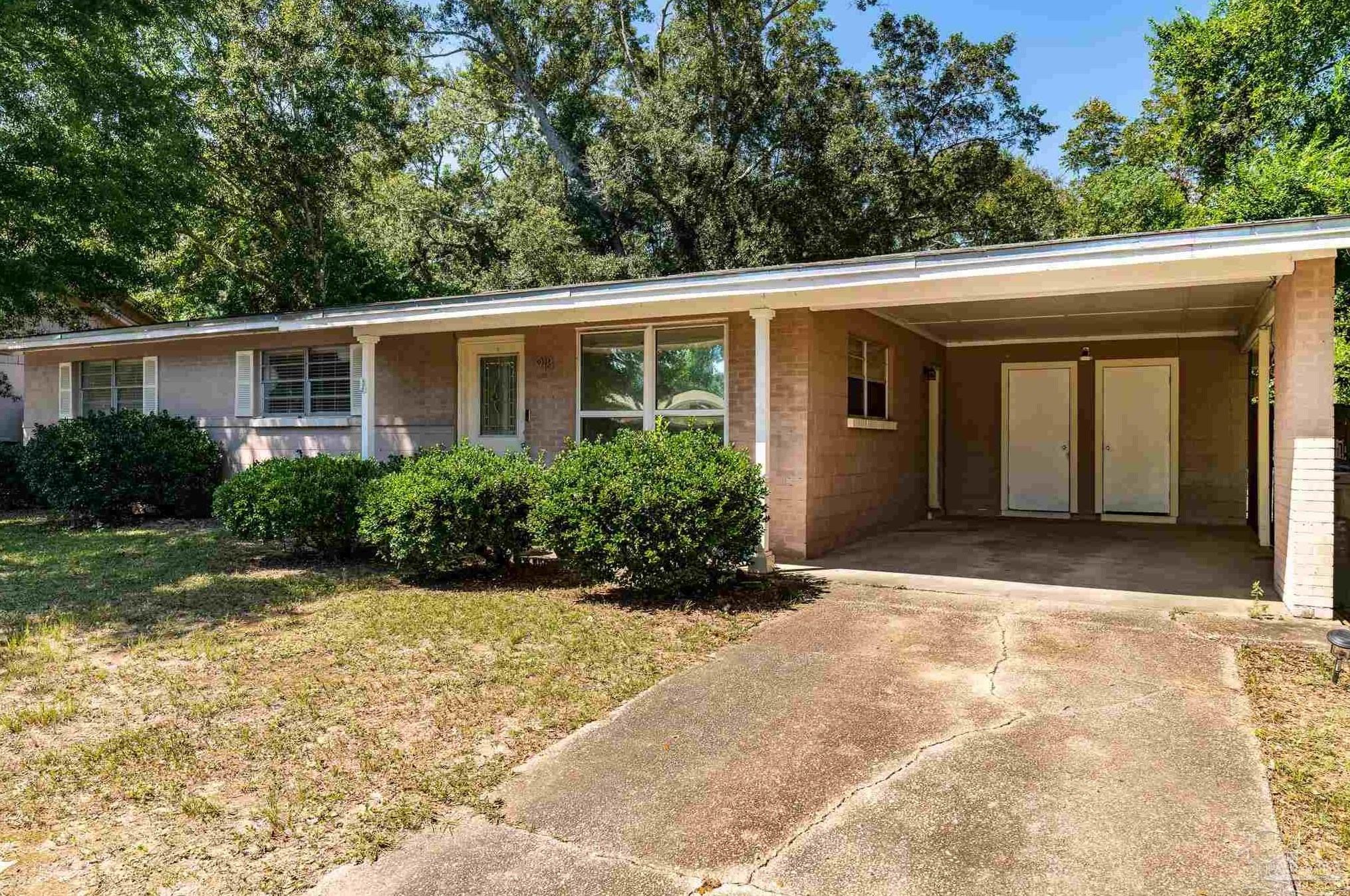 918 Montclair Rd, Pensacola, FL 32505
