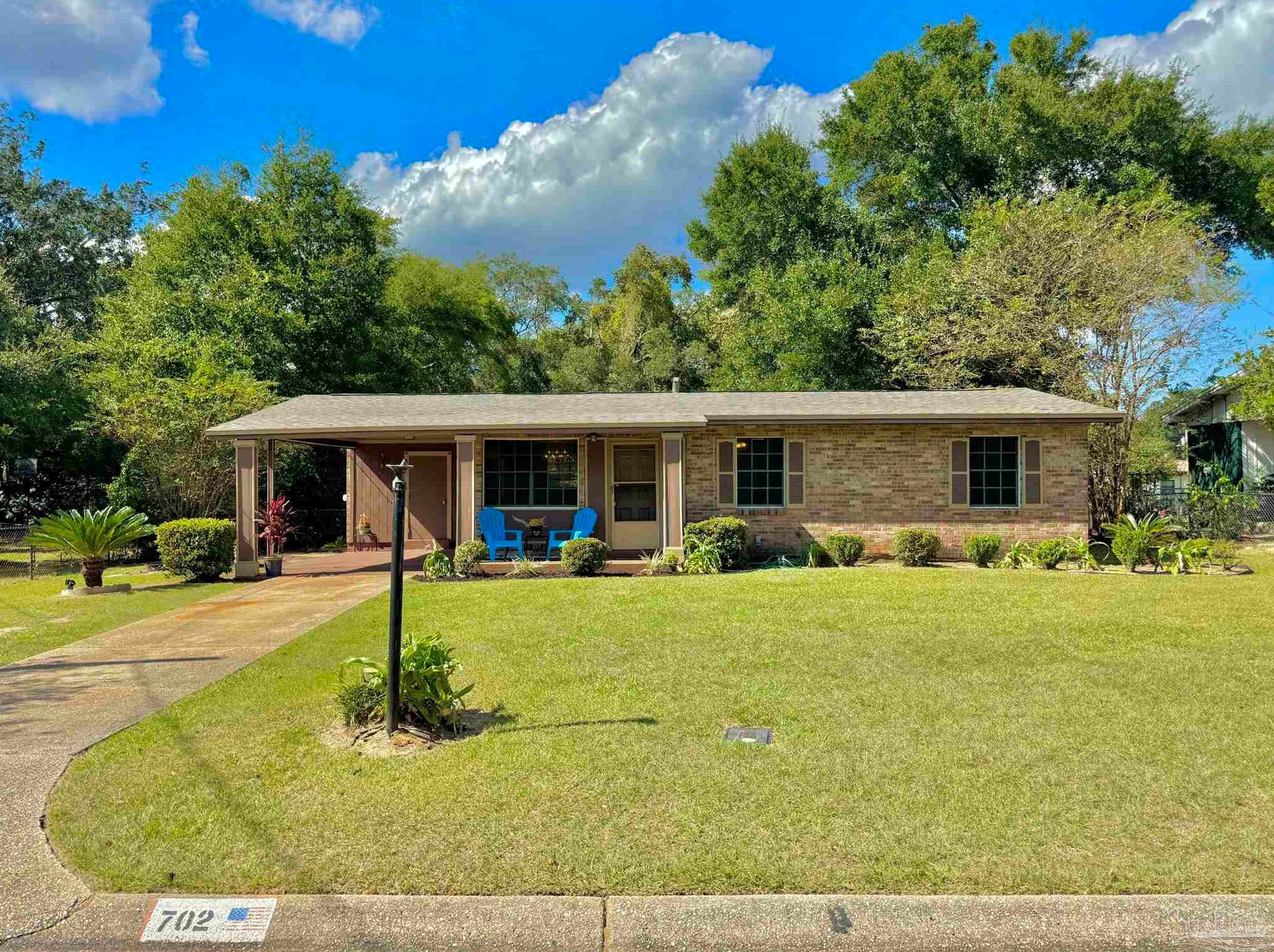 702 Baker St, Pensacola, FL 32505