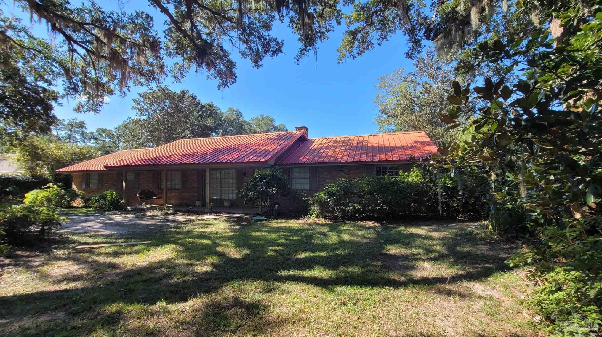 1131 Perdido Manor Dr, Pensacola, FL 32506