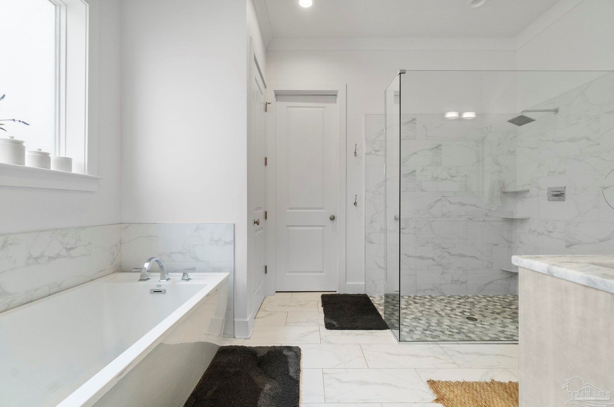 1600 Scott St, Pensacola FL 32501-1237 exterior