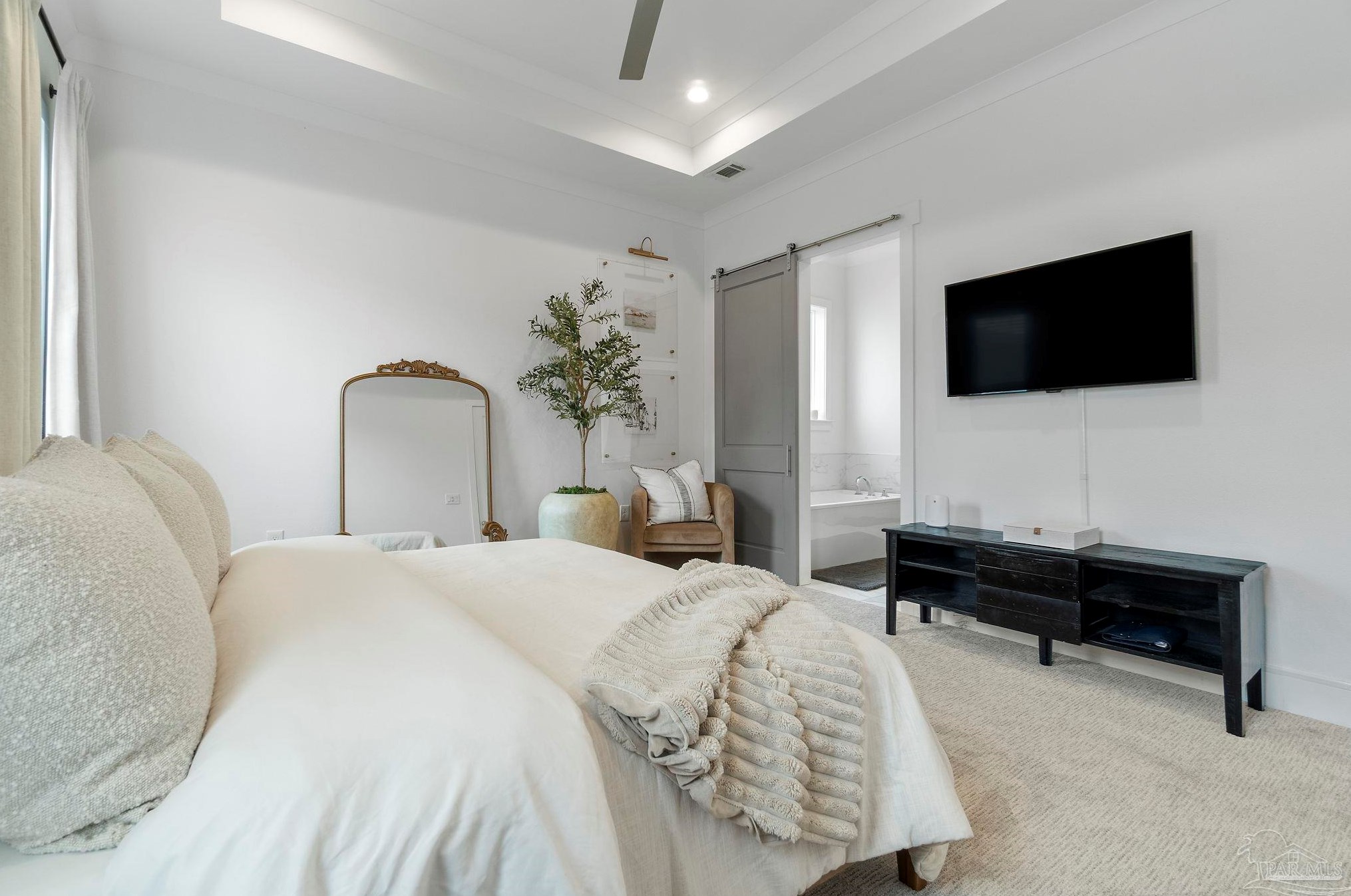 1600 Scott St, Pensacola FL 32501-1237 exterior