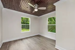 211 Broadmoor Ln, Pensacola, FL 32507 - Photo 10