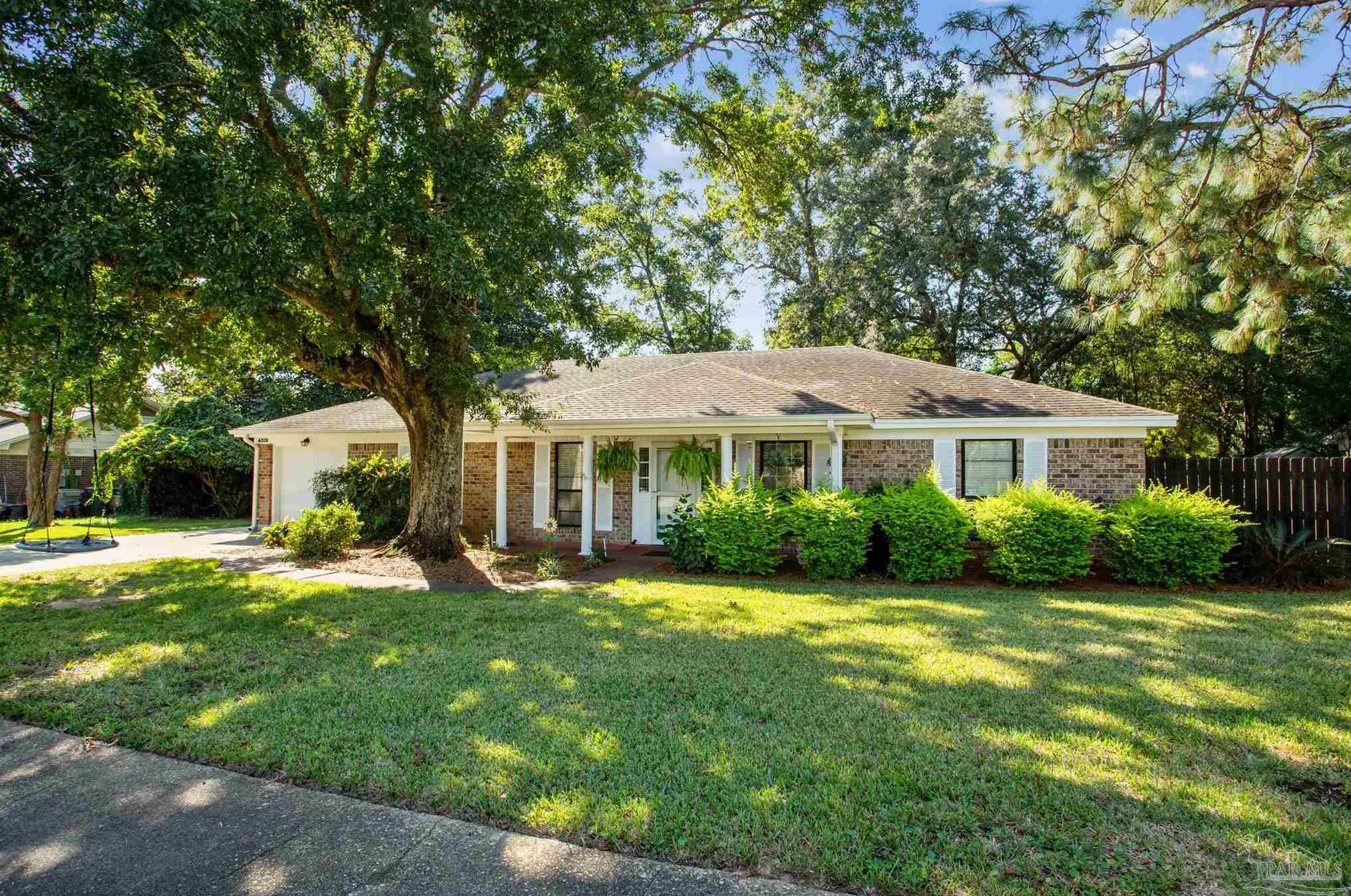 4209 Burtonwood Dr, Pensacola, FL 32514-8014