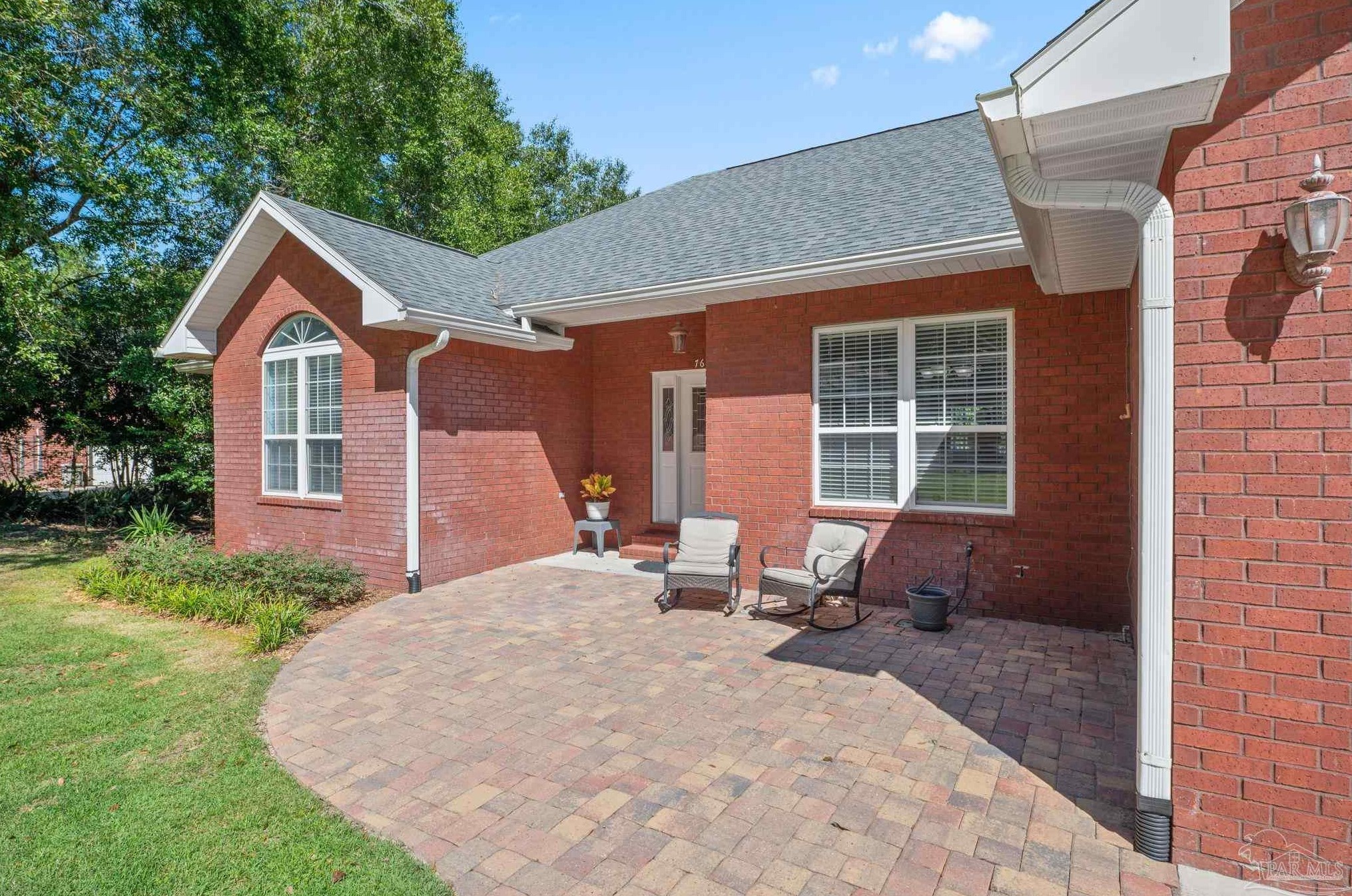 760 Crooked Oak Dr, Pensacola, FL 32514