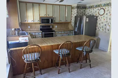 8116 Imperial Dr, Pensacola, FL 32506 - Photo 6