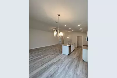 904 Rustling Pine Rd #22B, Cantonment, FL 32533 - Photo 4