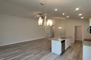 904 Rustling Pine Rd, Cantonment, FL 32533 - Photo 4