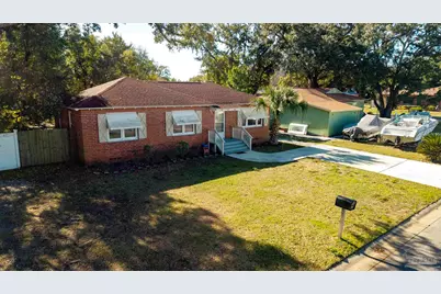 303 SE Gilliland Rd, Pensacola, FL 32507 - Photo 2