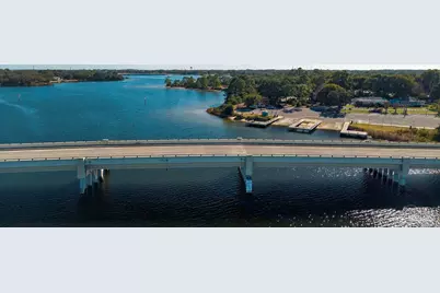 303 SE Gilliland Rd, Pensacola, FL 32507 - Photo 46