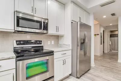 612 Lost Key Dr #205B, Pensacola, FL 32507 - Photo 14