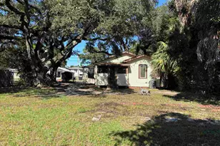 1717 W Government St, Pensacola, FL 32502 - Photo 6