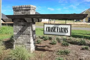 2819 Chevy Cir, Pace, FL 32571 - Photo 4