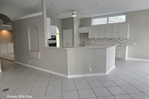 1100 Willowood Cir, Gulf Breeze, FL 32563 - Photo 8