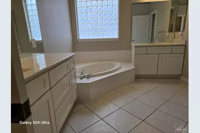 1100 Willowood Cir, Gulf Breeze, FL 32563 - Photo 18