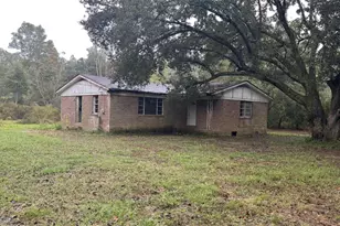 9985 Paws Rd, Milton, FL 32570 - Photo 2