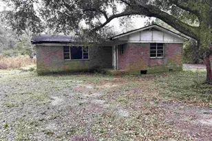 9985 Paws Rd, Milton, FL 32570 - Photo 1