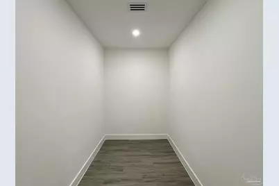 4731 Live Oak Ln, Pace, FL 32571 - Photo 12