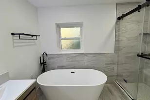 4731 Live Oak Ln, Pace, FL 32571 - Photo 14