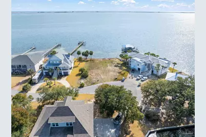 0000 Chinquapin Dr, Gulf Breeze, FL 32563 - Photo 1
