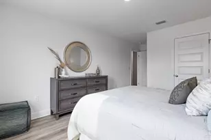 9827 Starling Dr, Pensacola, FL 32506 - Photo 6