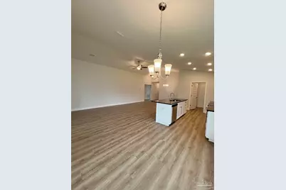 924 Rustling Pines Rd #17B, Cantonment, FL 32533 - Photo 4