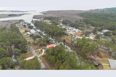 1A Bayshore Pkwy, Milton, FL 32583 - Photo 4