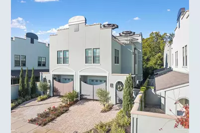 752 E Wright St, Pensacola, FL 32501 - Photo 1