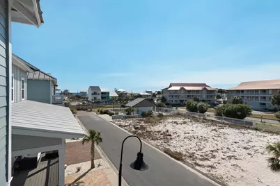 1497 Seaside Cir, Navarre Beach, FL 32566 - Photo 54