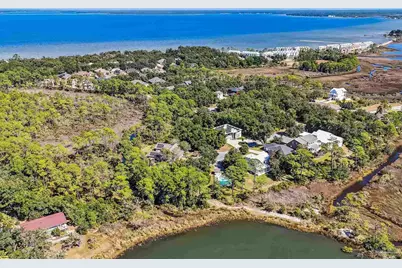 16299 Narwhal Dr, Pensacola, FL 32507 - Photo 10