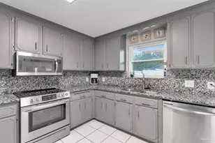 1609 Sumatra Ln, Gulf Breeze, FL 32563 - Photo 16