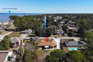 1609 Sumatra Ln, Gulf Breeze, FL 32563 - Photo 38