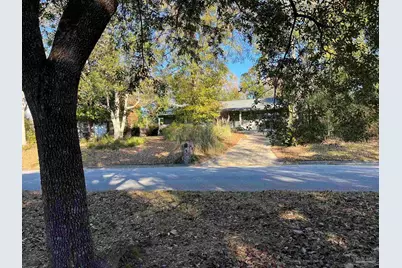 1048 Fleming Dr, Pensacola, FL 32534 - Photo 24