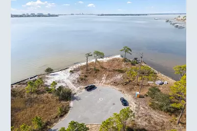 16353 Tarpon Dr, Pensacola, FL 32507 - Photo 6